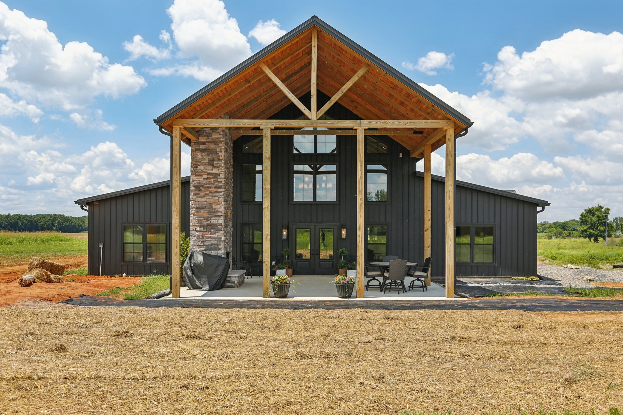 The Sable Barndominium-Clarksville, TN